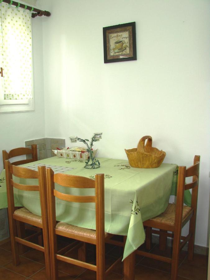 Eleni's Appartamento Barbati